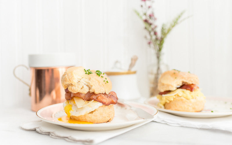 baby bacon, egg & cheese breakfast sammies