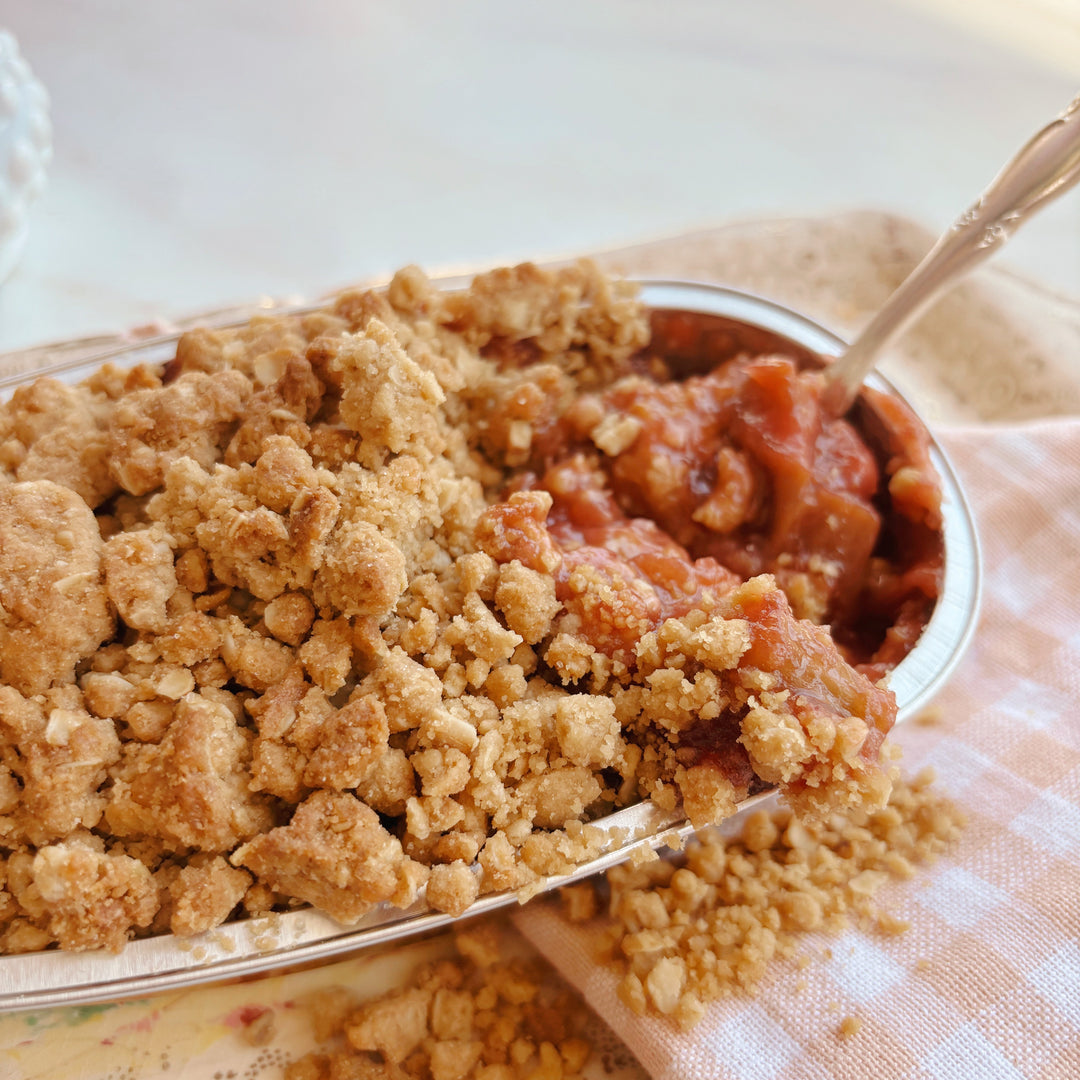 Seasonal Fruit Crumble // Strawberry Rhubarb