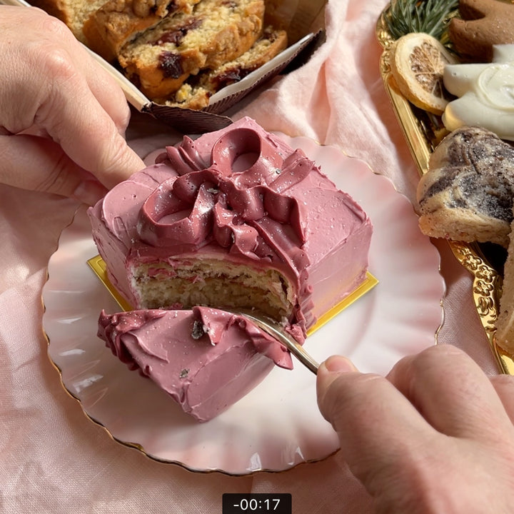 3" Buttercream Tea Cake