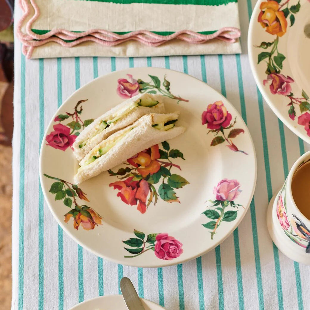 Emma Bridgewater // Granny's Roses Medium Dinner Plate