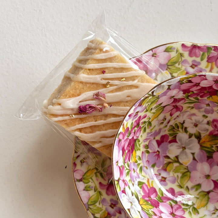 Strawberry Shortbread Squares