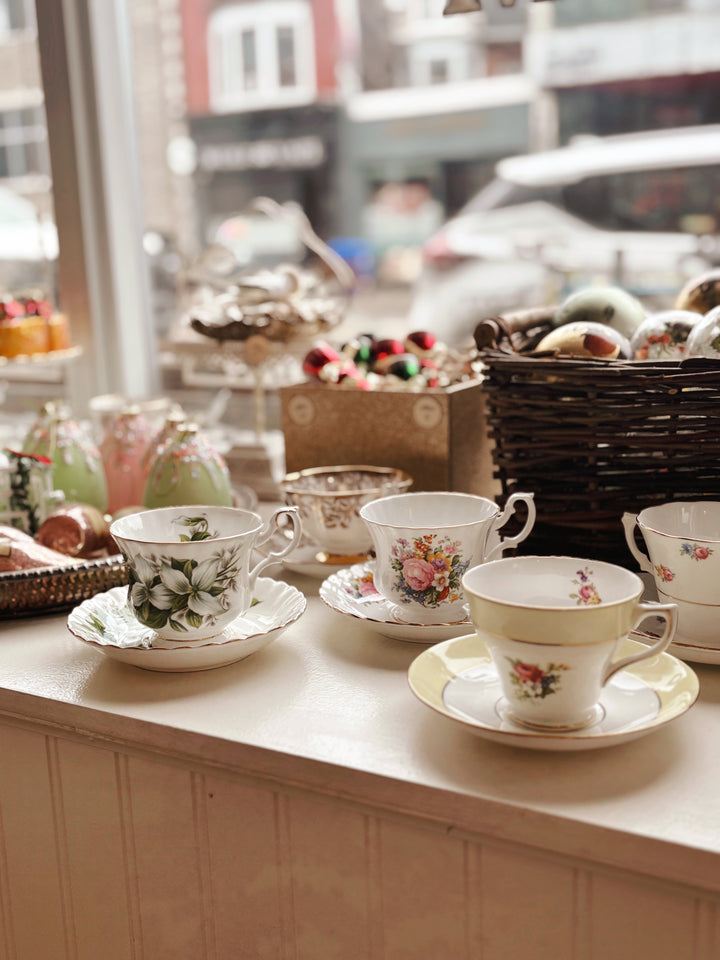 Set of 4 Mismatched Vintage Teacups
