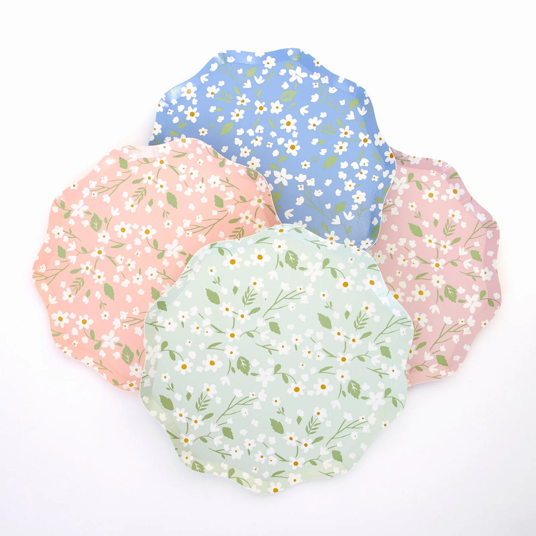 Meri Meri // Ditsy Floral Dessert Plates