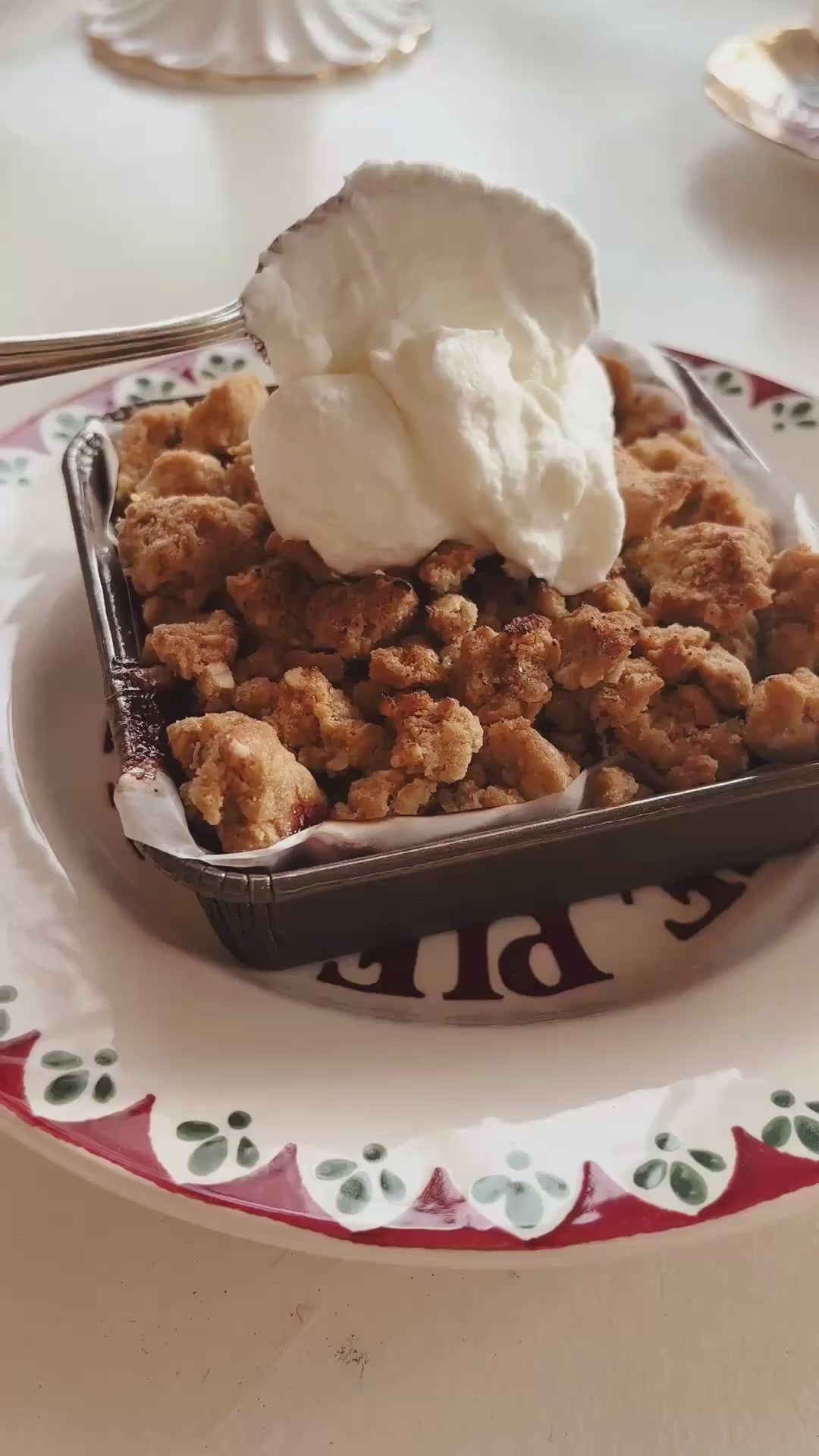 Seasonal Fruit Crumble